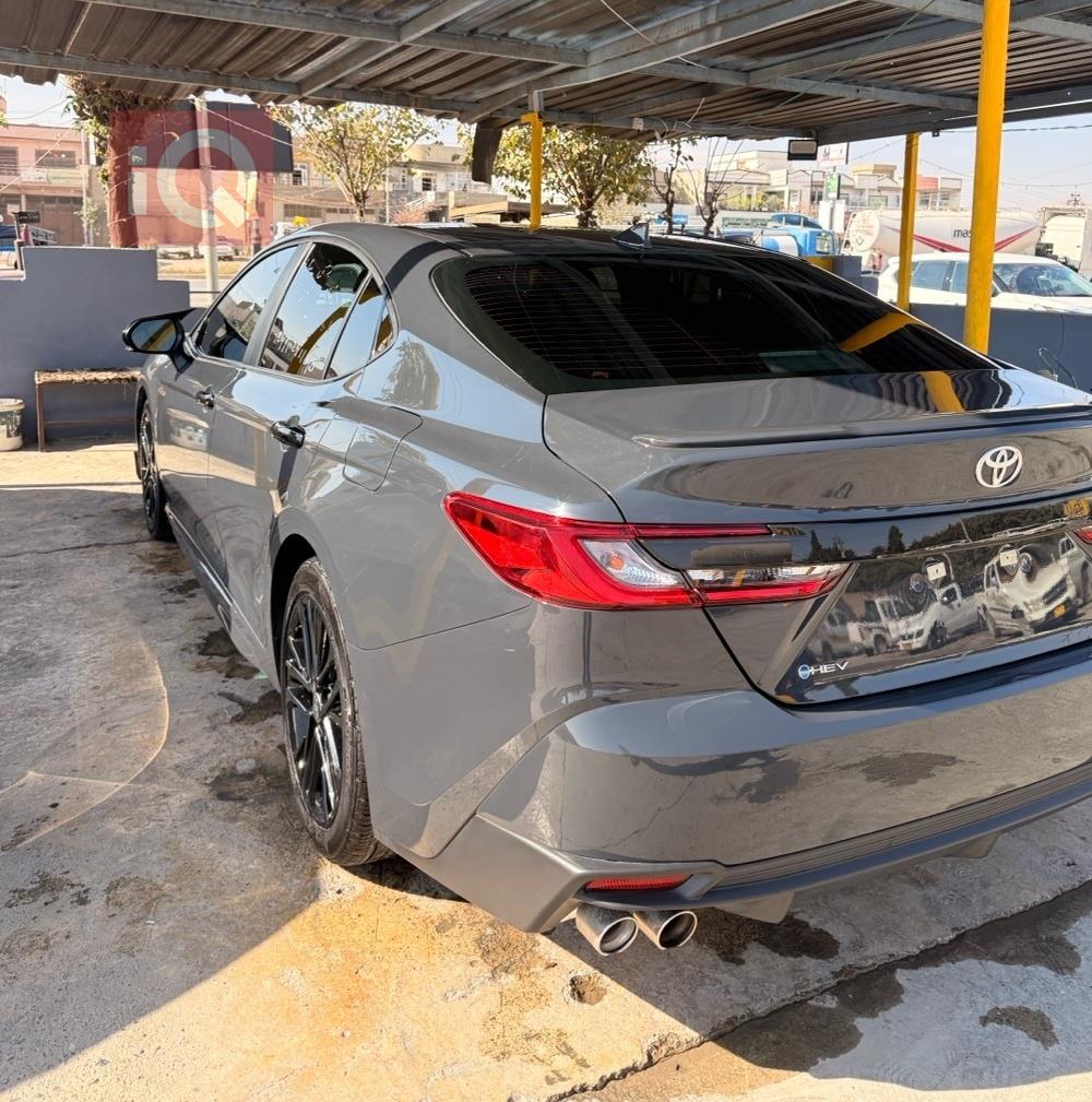 تۆیۆتا کامری